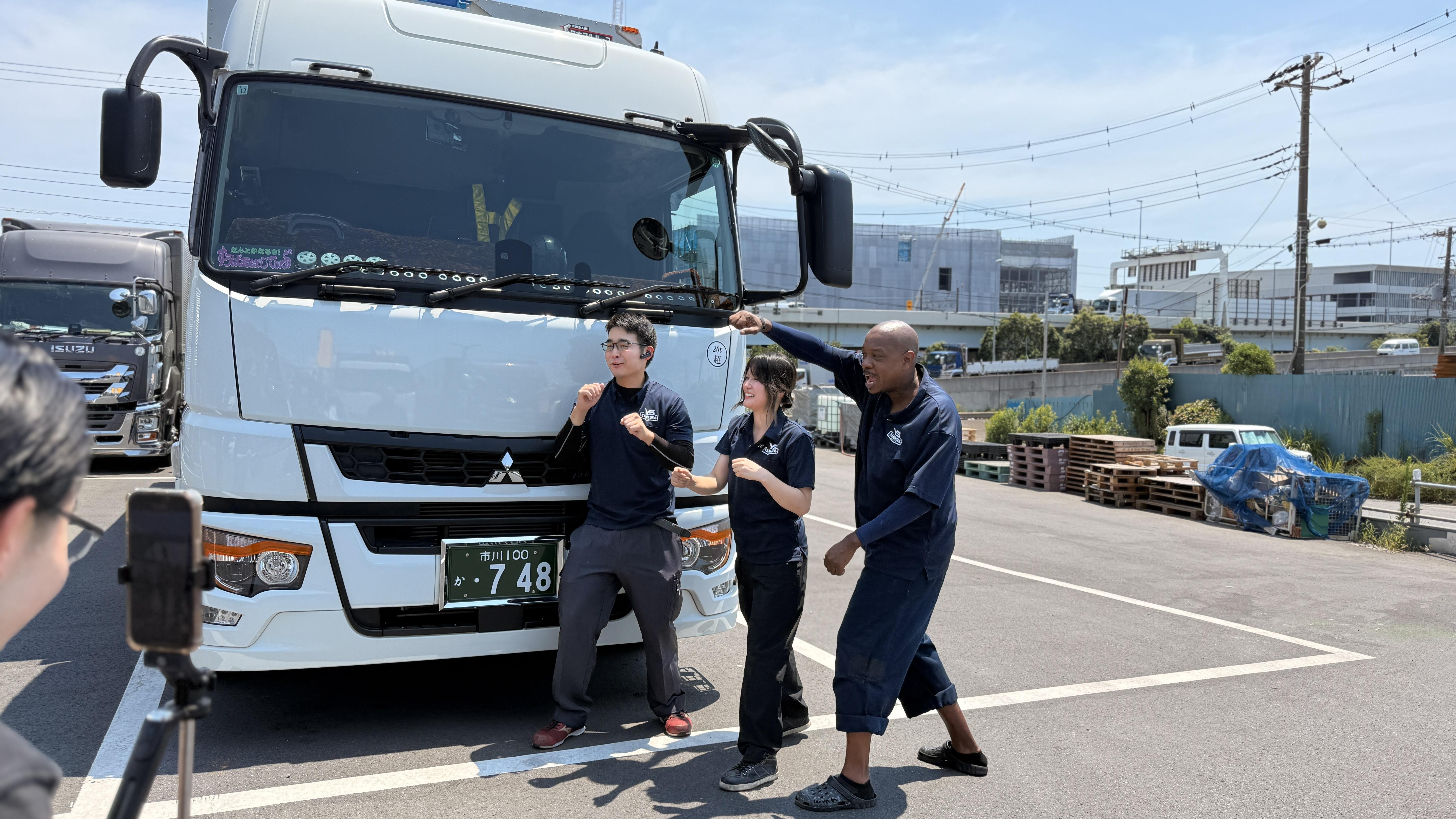 山岡産輸ニュース・ブログ画像